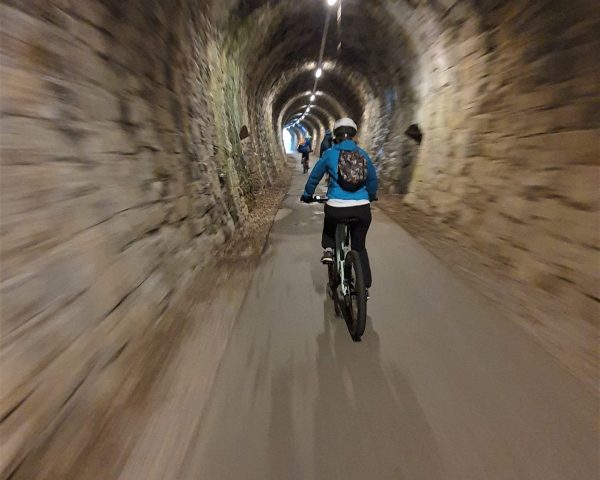 Bora Experience - Vodene kolesarske ture / Guided e-bikes tours Izola 