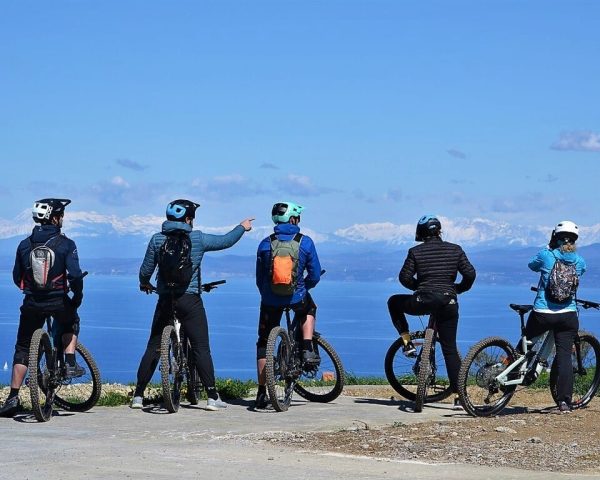 Razgled na alpe in morje: Kolesarski izlet