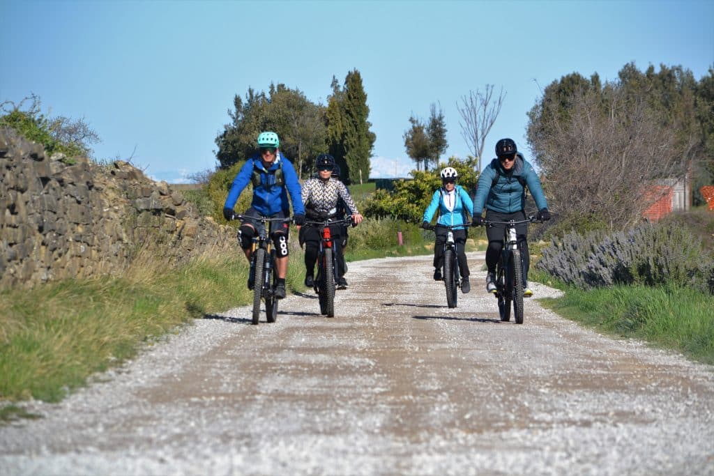 Sezona 2024 Bora Experience - Vodene kolesarske ture / Guided e-bikes tours Izola