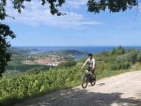 Izola - Bora Experience - Vodene kolesarske ture / Guided e-bikes tours Izola