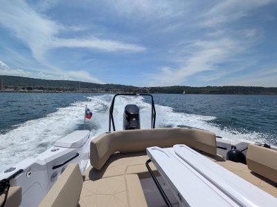 Bora Experience - Speedboat Trips & Rent -Axopar 29
