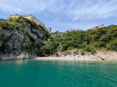 Bora Experience - Speedboat Trips & Rent -Axopar 29