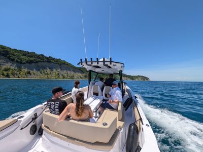 Bora Experience - Speedboat Trips & Boat Rent -Axopar 29