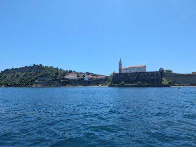Bora Experience - Speedboat Trips & Rent -Axopar 29