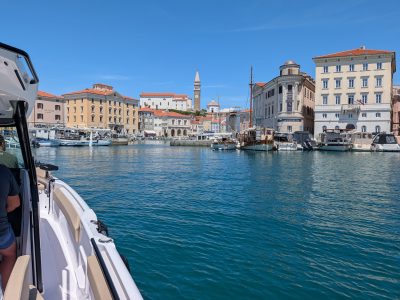 Piran Bora Experience - Speedboat Trips & Rent -Axopar 29